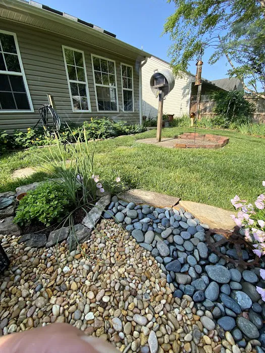 Emerald City Landscaping & Outdoor Lighting Picture 7