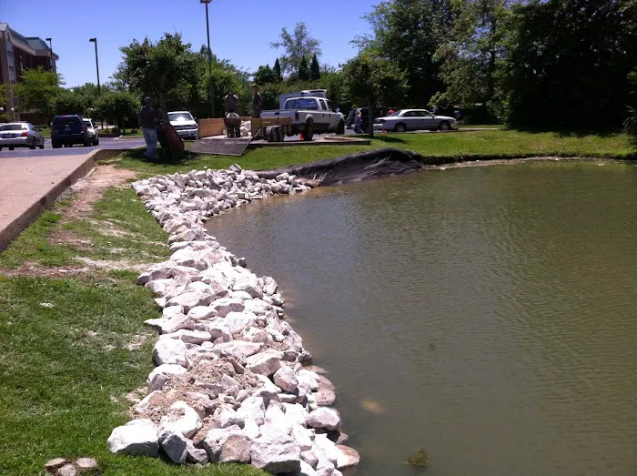 Daily Lawn & Landscape Picture 3