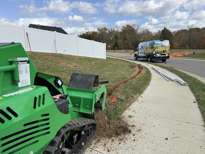 Heroes Lawn Care of Evansville Picture 6