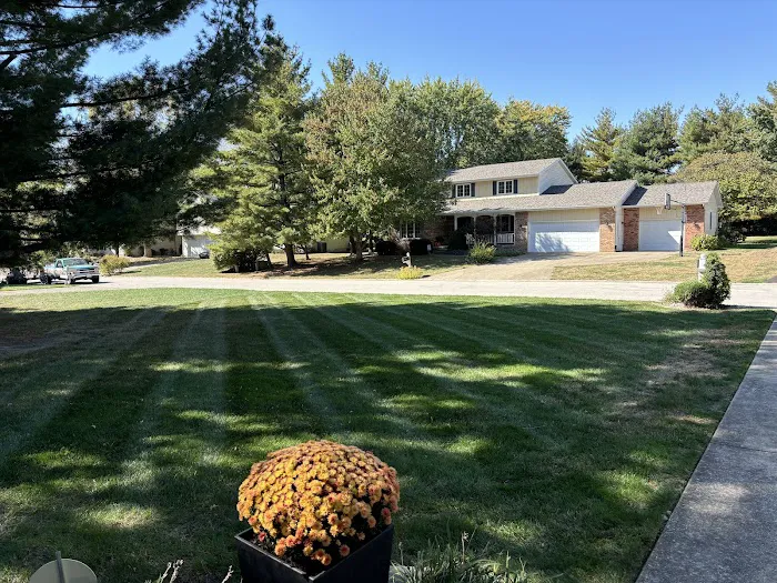 BDE Tree and Lawn Picture 7