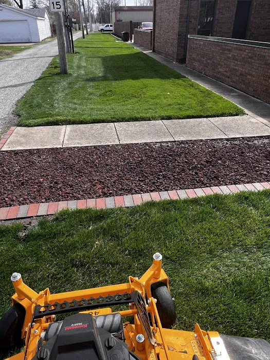 Quality Lawn Care by Nick Mayes Picture 7