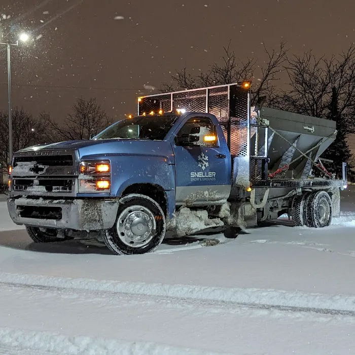 Sneller Snow & Grounds Picture 5