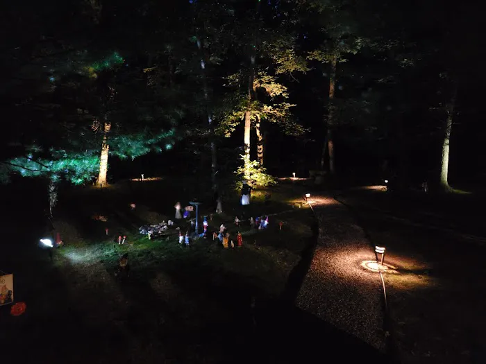 DeYoung Landscape Service Inc. Picture 7