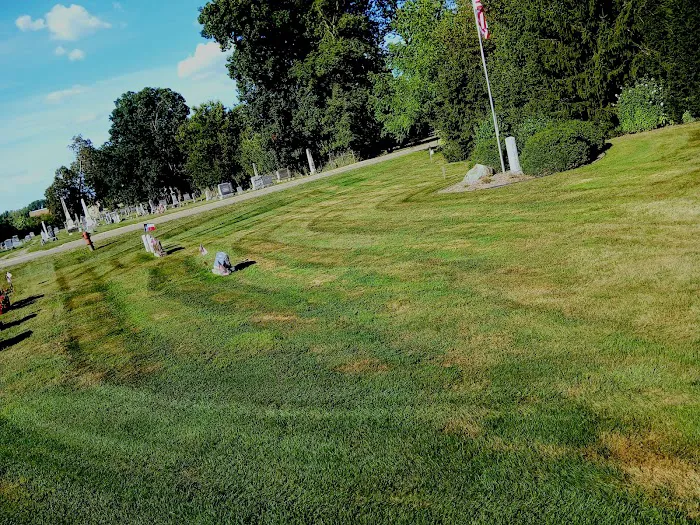 Personal Touch Lawn & Landscaping, LLC Picture 6