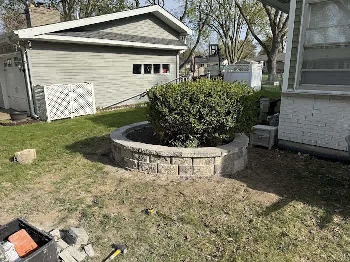 CDS Outdoor Services LLC Picture 7