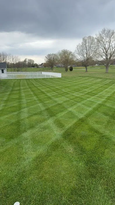 CDS Outdoor Services LLC Picture 1