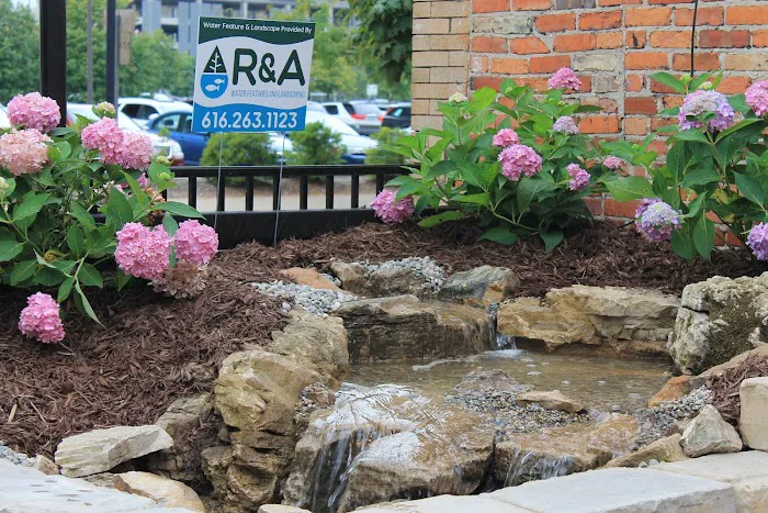 R&A Landscaping Picture 2