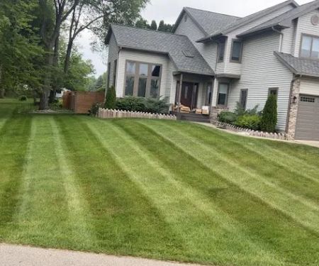 Chapman's Lawn Service