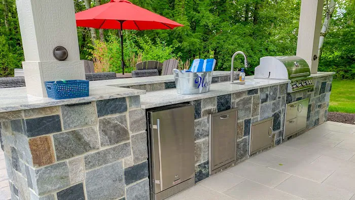 Oasis Outdoor Living & Landscapes Picture 4