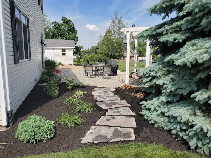 SummitView Landscape and Design Picture 3