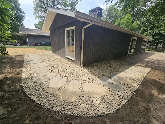 SummitView Landscape and Design Picture 6