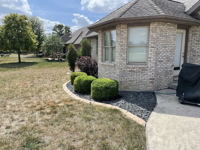 Fuerst Lawn Care LLC Picture 10
