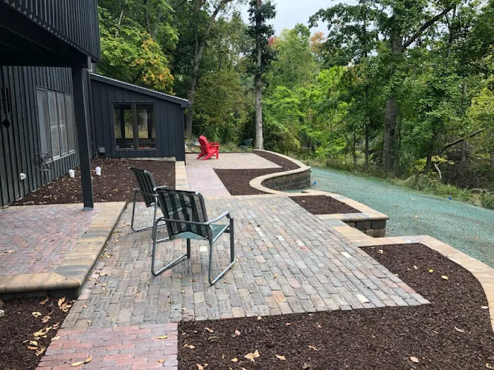 Country Club Lawn Care and Landscaping Picture 10
