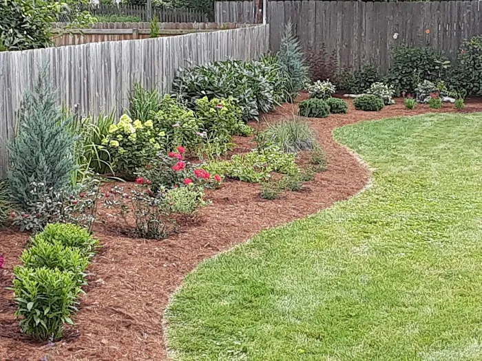 Hannah's Gardens Inc Picture 2