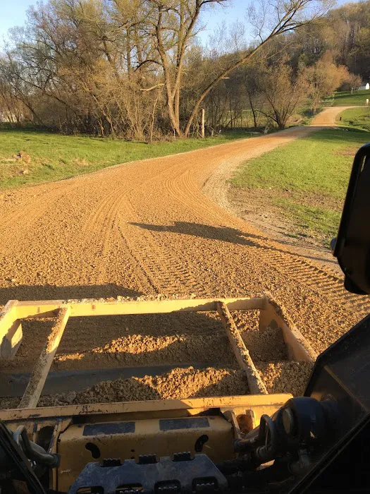 Hammer Dirt Works LLC Picture 6