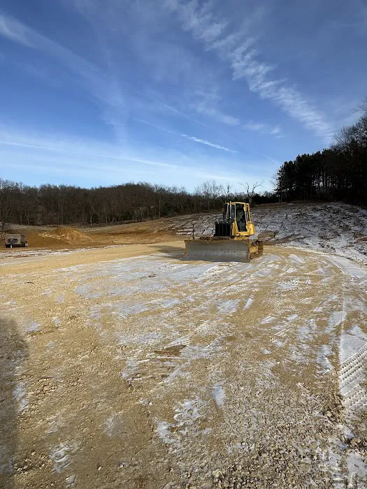 Hammer Dirt Works LLC Picture 3