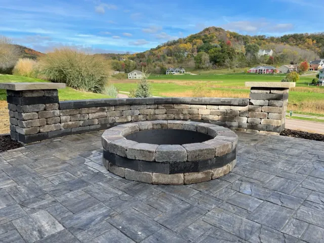 Johnson Landscaping Picture 1