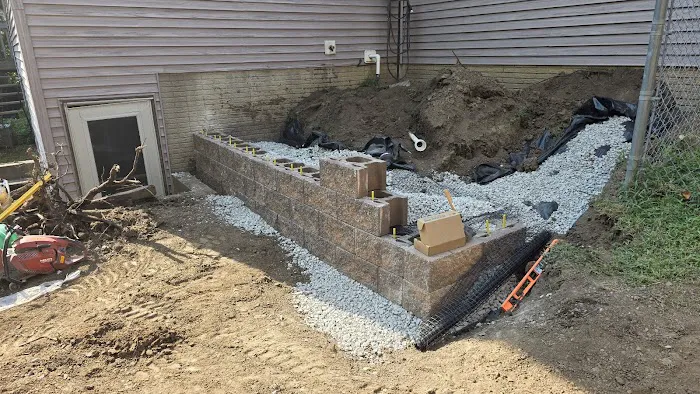 Midwest Lawncare And Landscaping LLC Picture 5