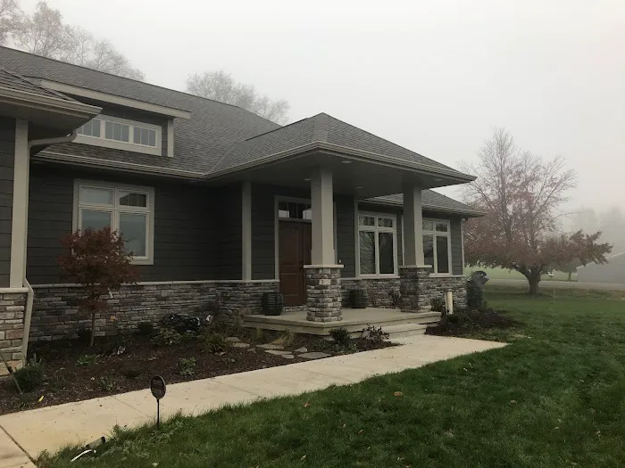 Half Moon Landscaping Picture 1