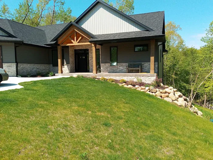 Prairie Rose Lawn & Landscape Picture 7