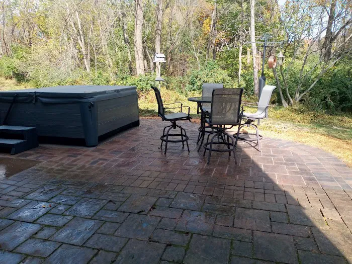 Prairie Rose Lawn & Landscape Picture 10