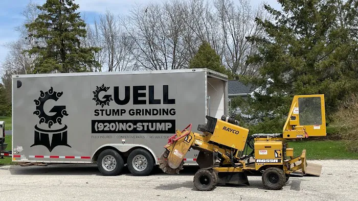 Guell Stump Grinding and Tree Service Picture 1