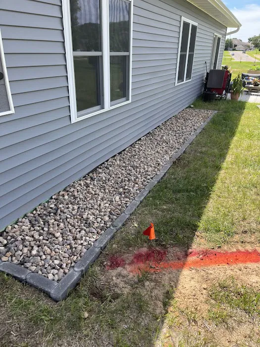 Making Moves Landscaping and excavating LLC Picture 7