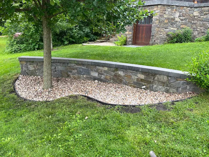 Making Moves Landscaping and excavating LLC Picture 6