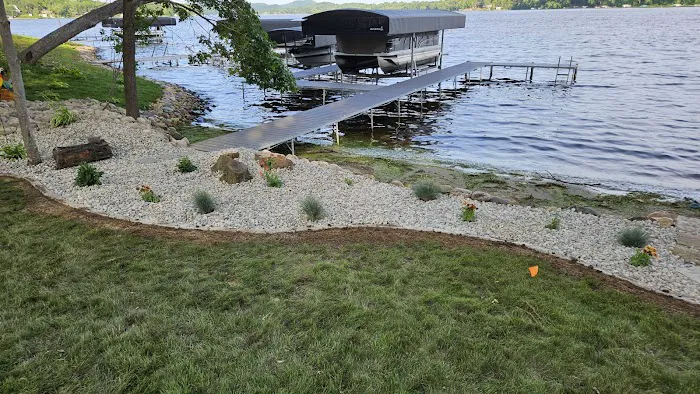 Wisconsin Landscaping and Garden Center LLC Picture 3