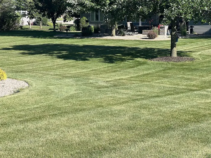 LawnPros Fond du Lac | Commercial Snow Removal Picture 5