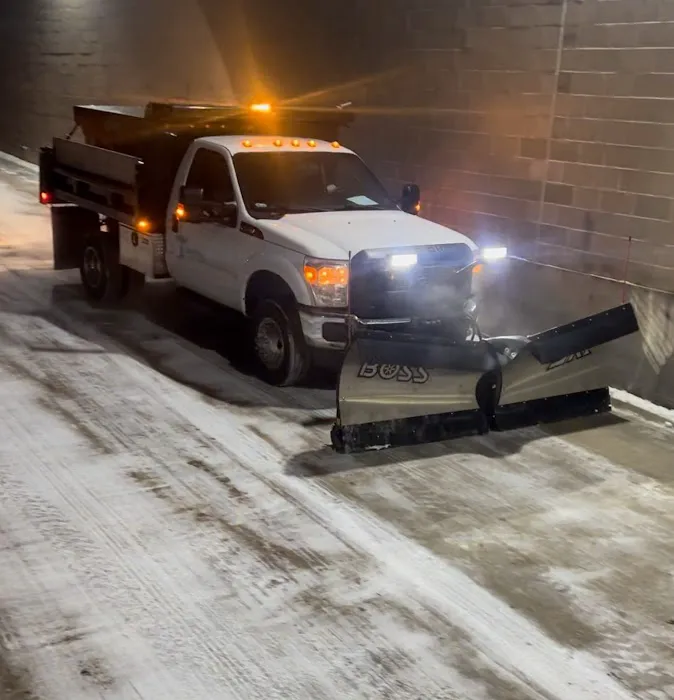 LawnPros Fond du Lac | Commercial Snow Removal Picture 4