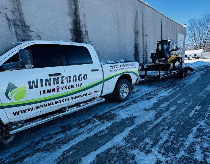 Winnebago Lawn & Landscaping LLC Picture 9