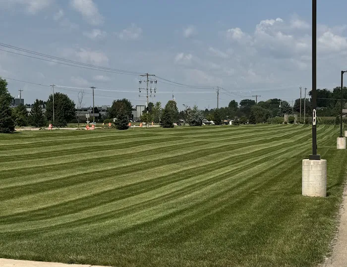 Winnebago Lawn & Landscaping LLC Picture 1