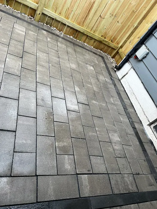 GRIPP'S REPAIRS AND LANDSCAPING L.L.C. Picture 3