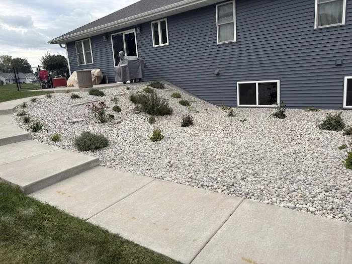 Zillges Landscape, Fireplace & Excavation Picture 10