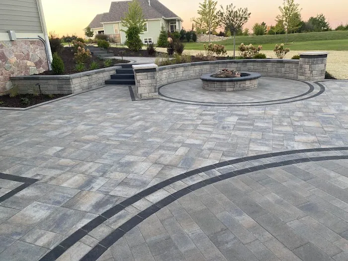 Articulate Landscaping, LLC Picture 2