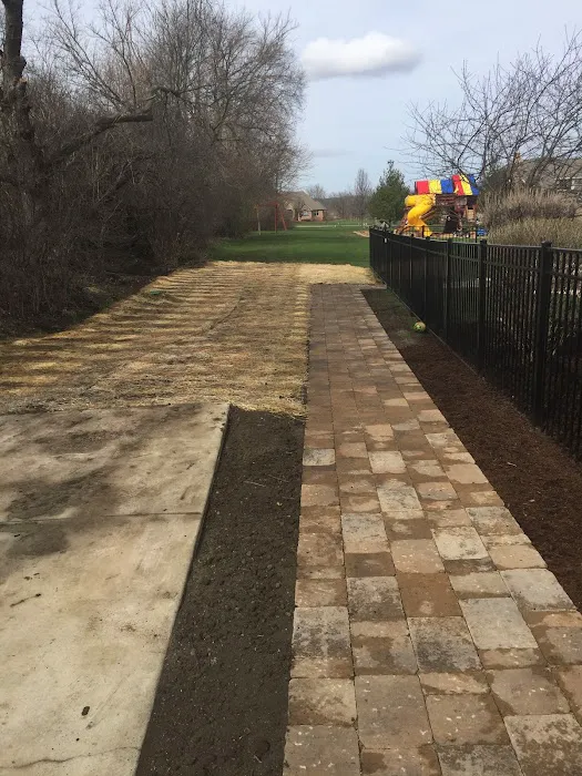 Landscaping Lawn Maintenance Plus Inc Picture 8