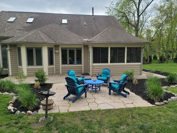 Landscaping Lawn Maintenance Plus Inc Picture 7