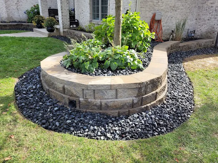 Pedraza Lawn and Landscaping llc Picture 10