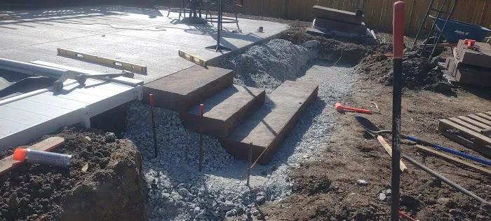 Pedraza Lawn and Landscaping llc Picture 9
