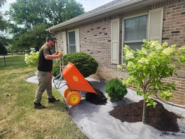Green Geeks Lawn Care Picture 10