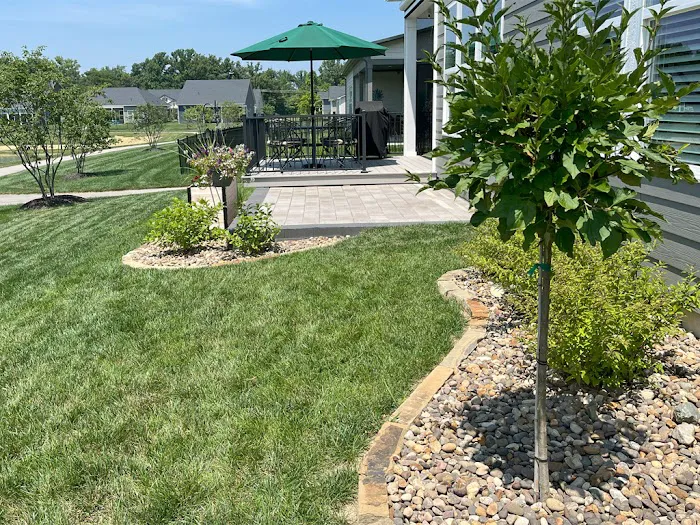 LGI Landscaping Picture 2