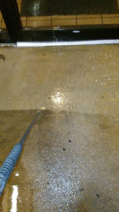 Mister Cleans Maintenance Picture 2