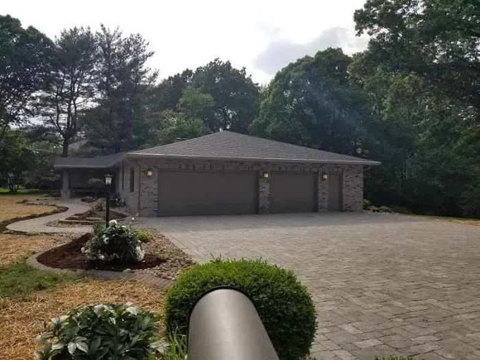 Stone Landscaping L.L.C. Picture 4