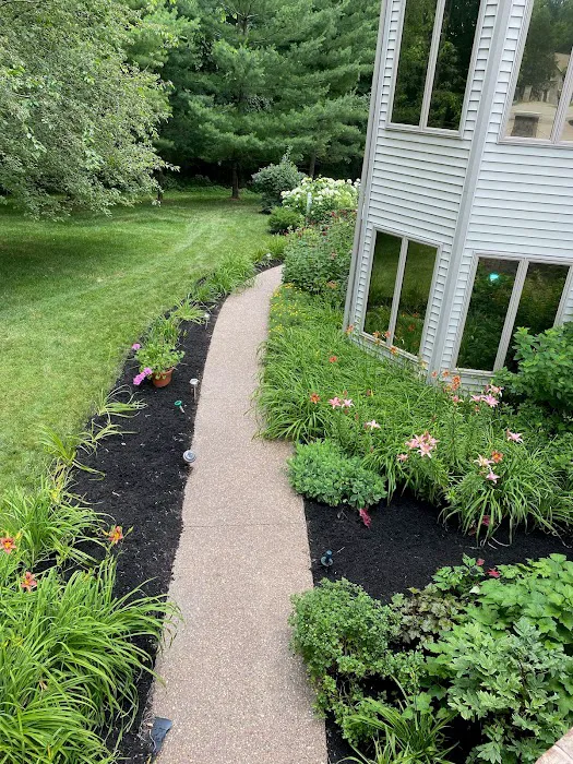 Innovative Landscaping LLC Picture 3