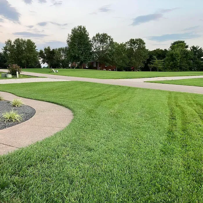 Greenwell Lawn Services Picture 2