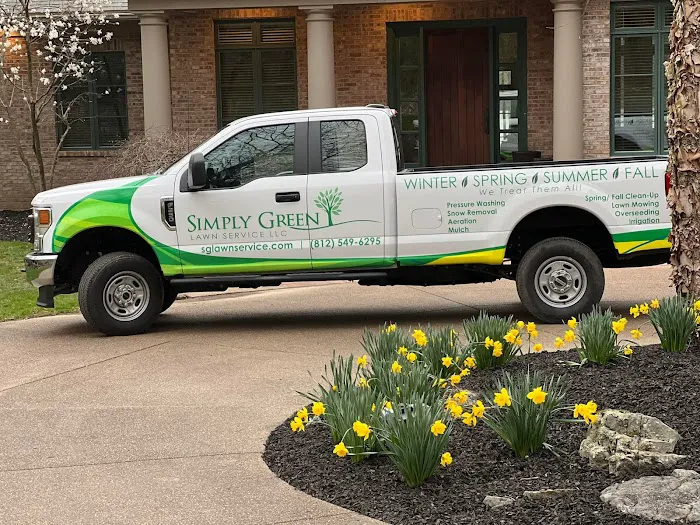 Simply Green Lawn Service LLC Picture 3