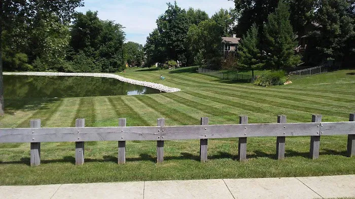 Wellman's Lawn Care Picture 8
