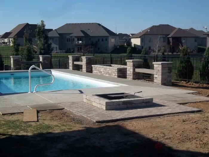 Monarch Landscaping & Garden Center Picture 6