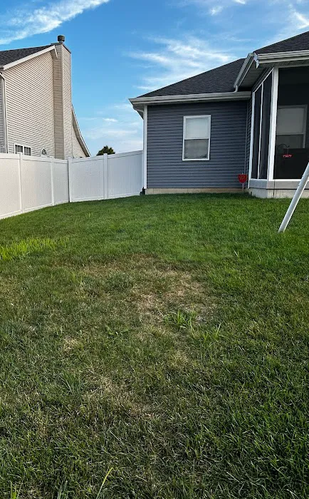 Jack Robertson Lawn Care Picture 1